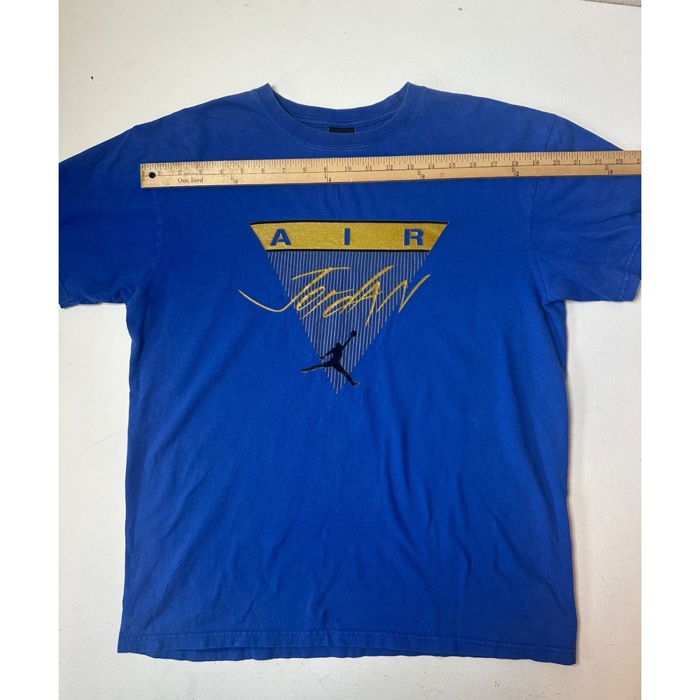 Vintage Jordan Brand 1998-2002 Air Triangle Jumpman Tee – Gold Print – Made in M - Picture 4 of 8